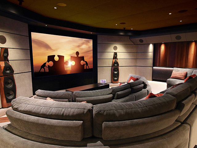 UAE’s leading acoustic wall and ceiling panels solution provider for offices, studios, restaurants, and residence.